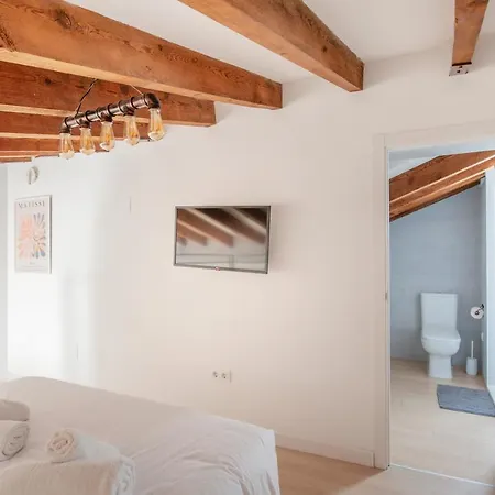 Casa Valentina Ii: Confort Y Luz En Centro *